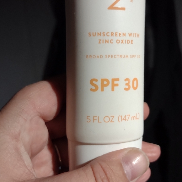 NATIVE SPF SUNSCREEN LOTION - Picture 3 of 6